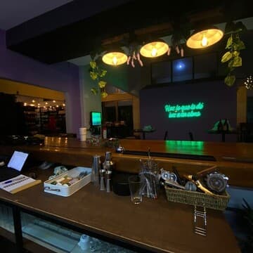 Raices Tienda / Restaurant Y Cafeteria Vegana  Izcalli