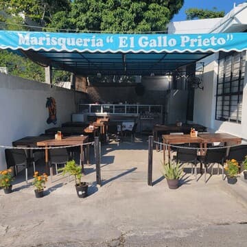 El Gallo Prieto Marisquería Tampico