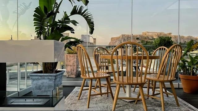 Manouka (Athens Utopia Ermou)