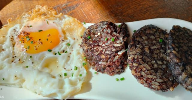 BURGER FOOD PORN BORMUJOS