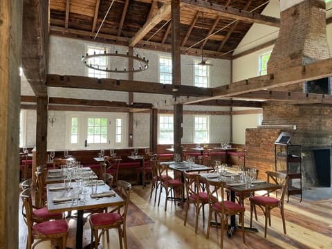 Heirloom Lodge