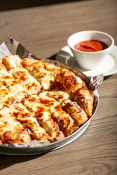 Peppino's Pizzeria and Sports Grille