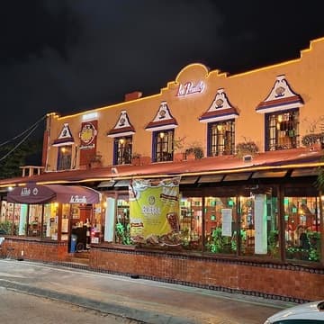 Restaurante La Parrilla Yaxchilán Cancún