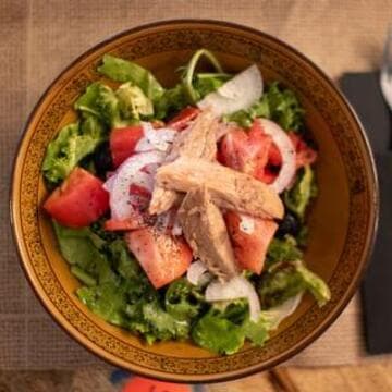 Camaleon negro casual & grill