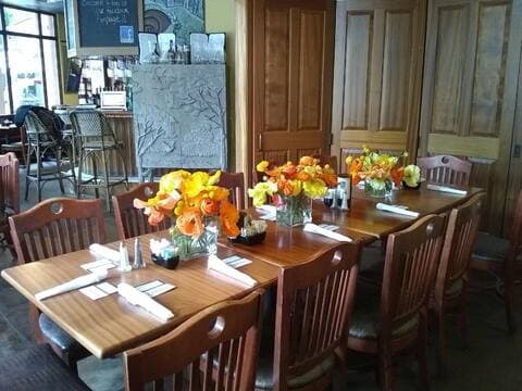 Manuel's Bread Cafe