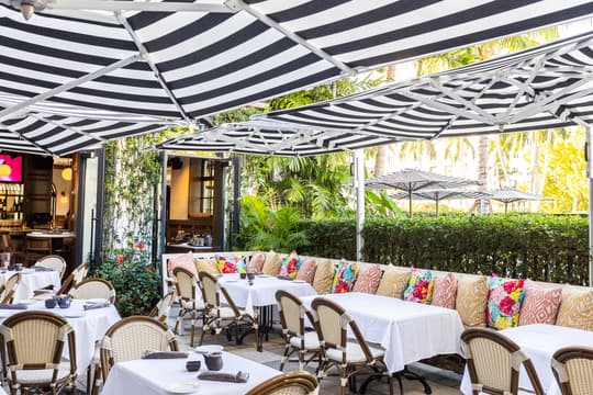 Lola 41 Palm Beach