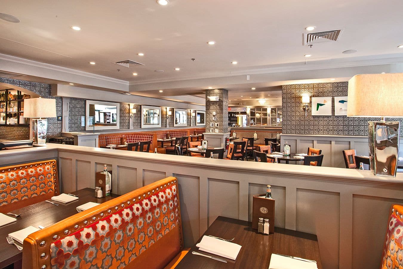 Stephanie's On Newbury