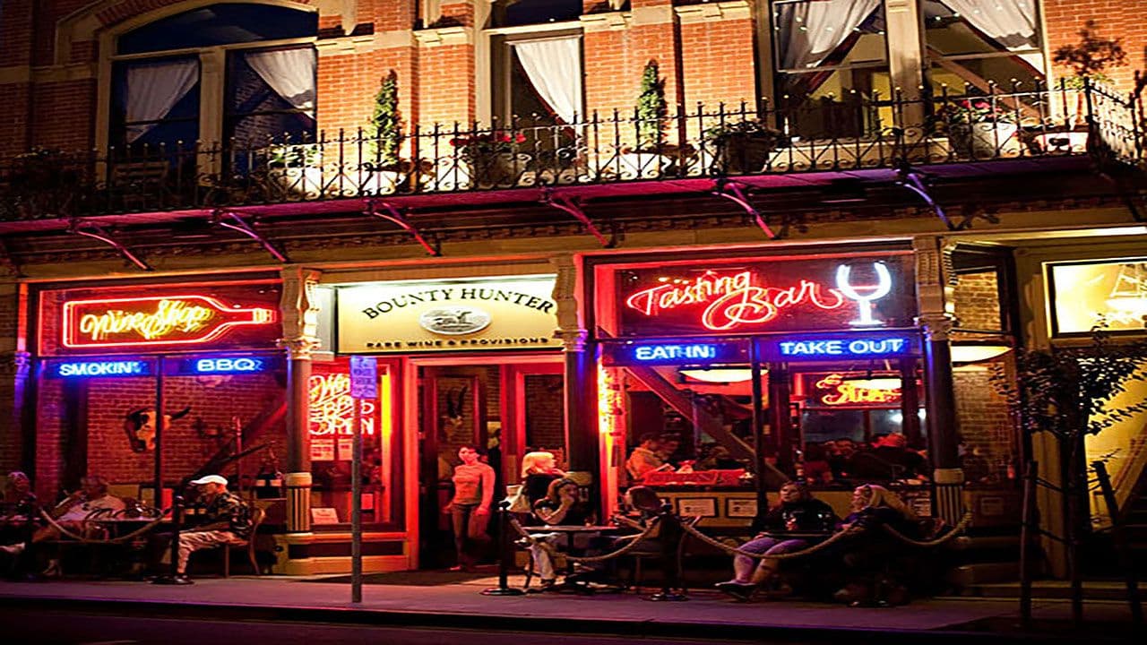 Bounty Hunter Wine Bar & Smokin' BBQ - Napa