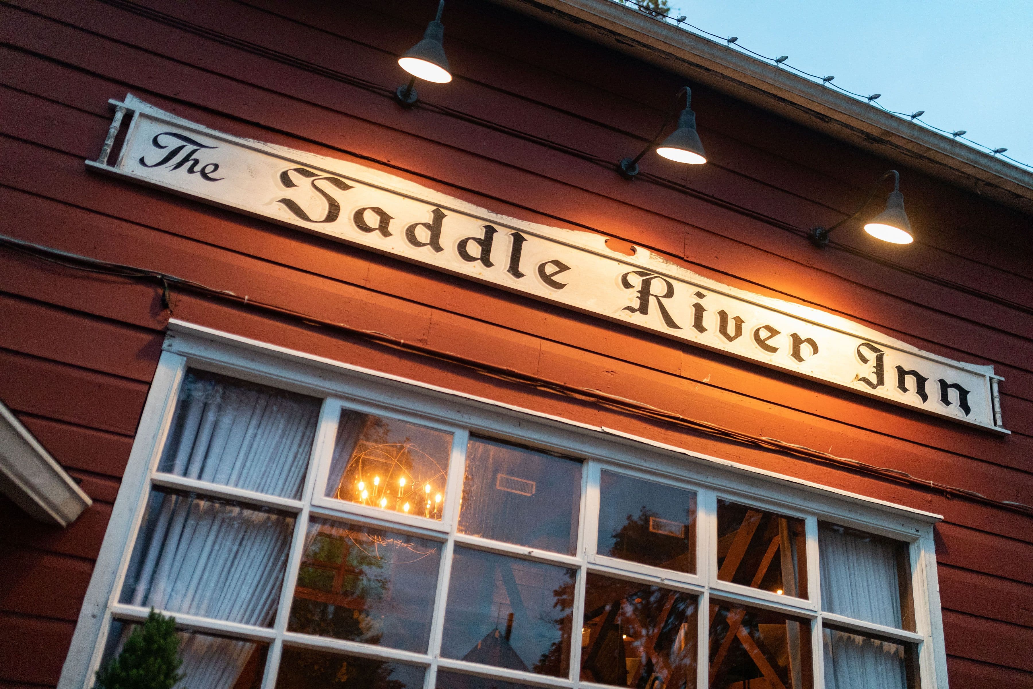 The Saddle River Inn