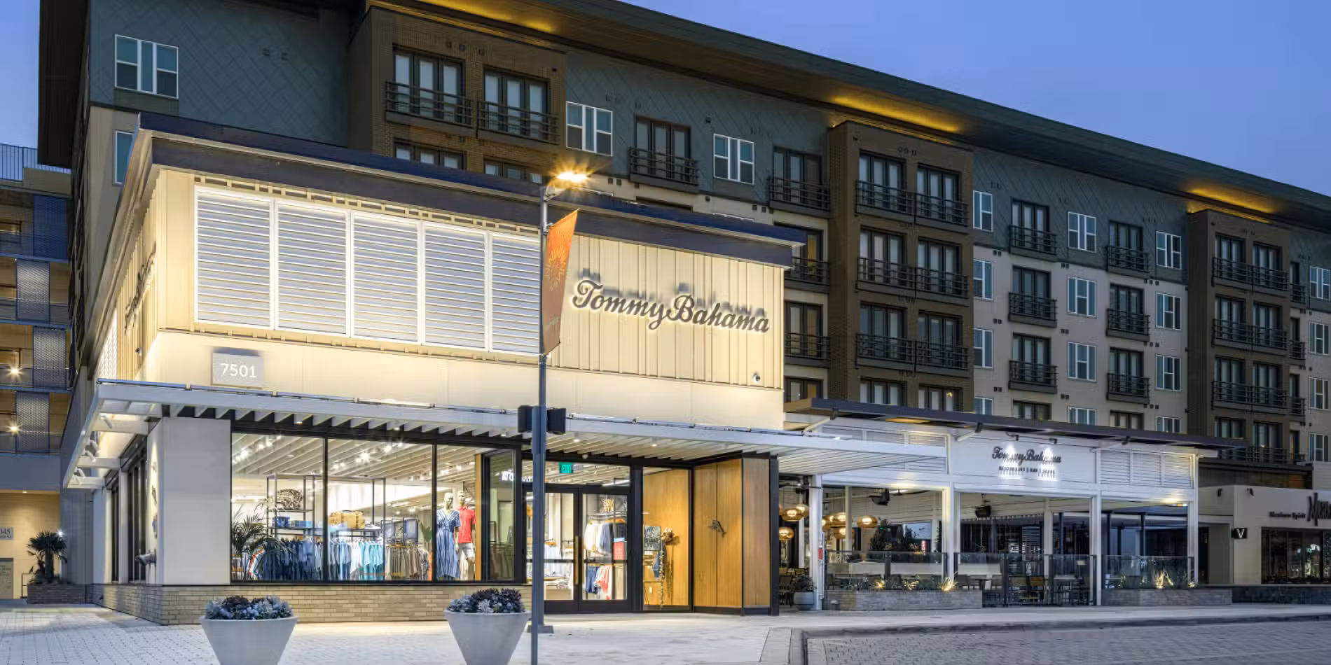 Tommy Bahama Restaurant & Bar - Plano