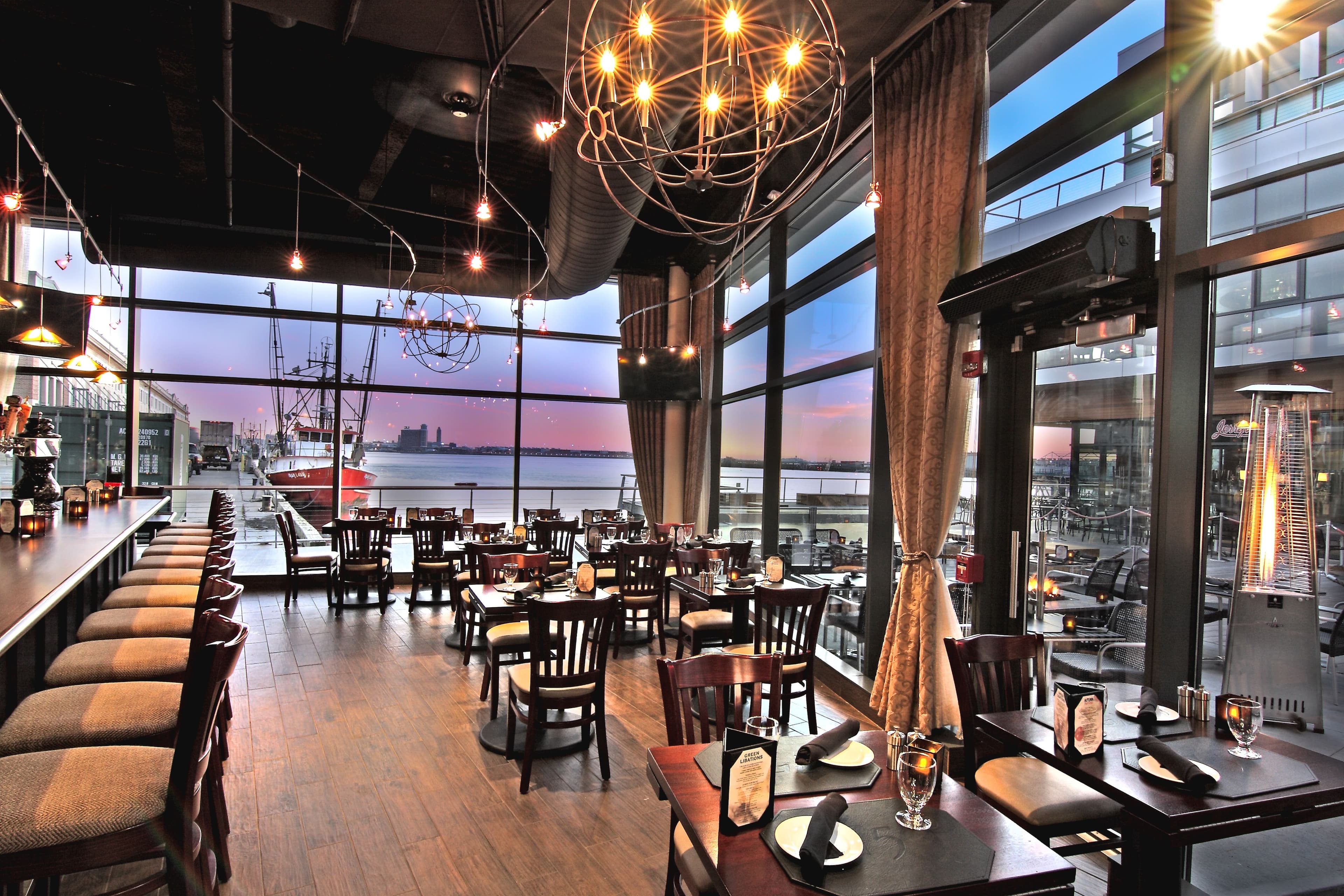 75 on Liberty Wharf Bar & Grill