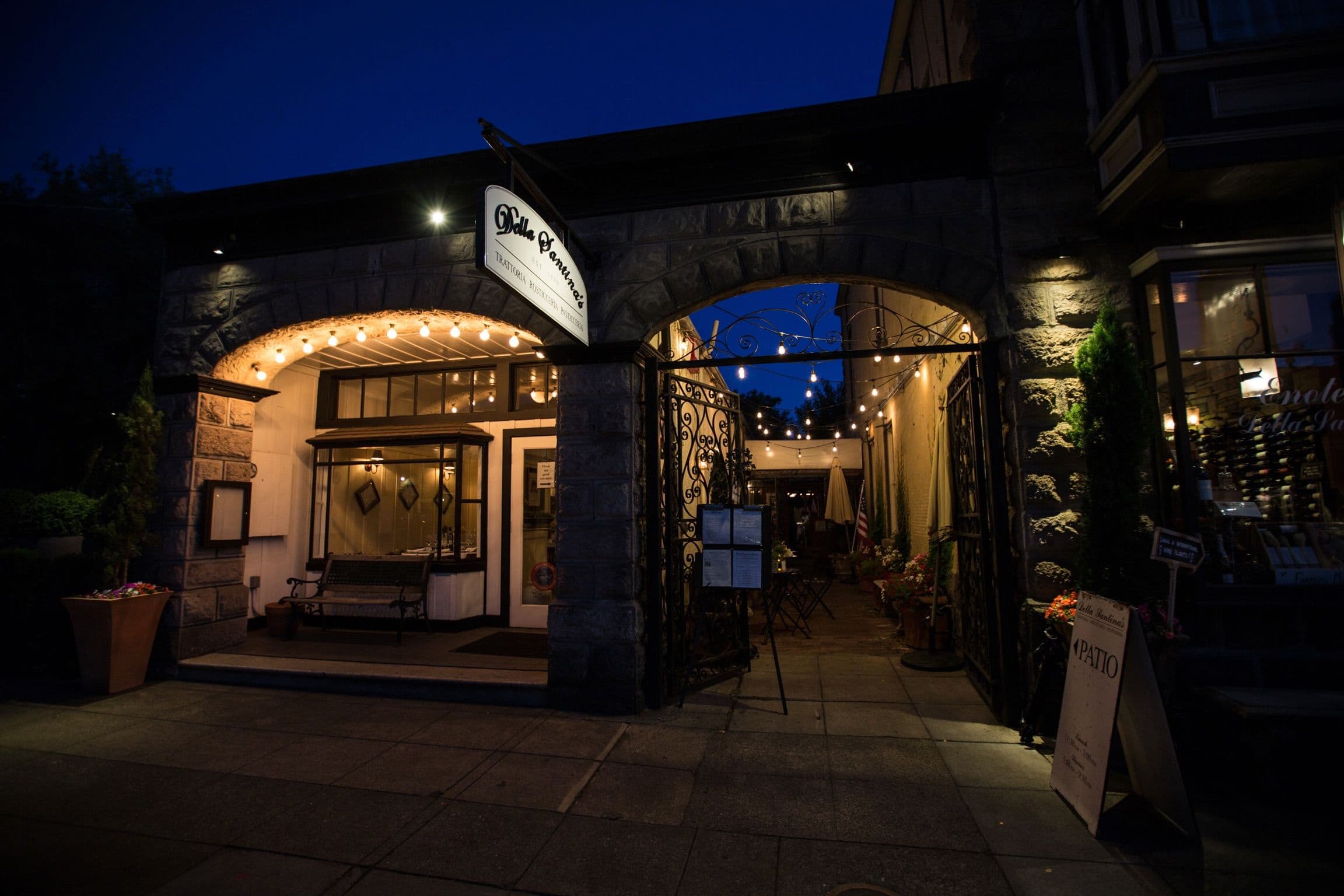 Della Santina's Trattoria - Sonoma