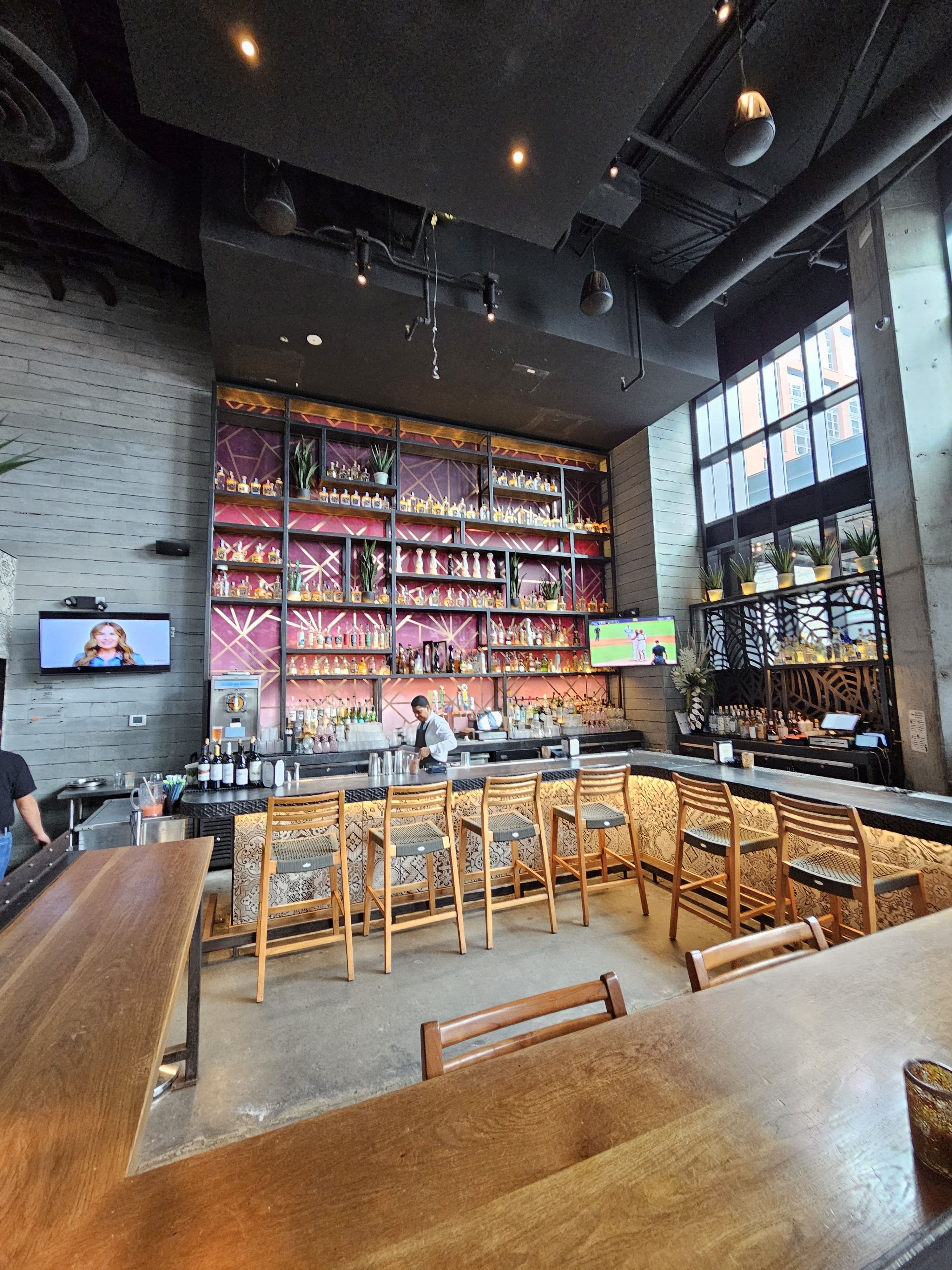 Mi Vida, District Wharf