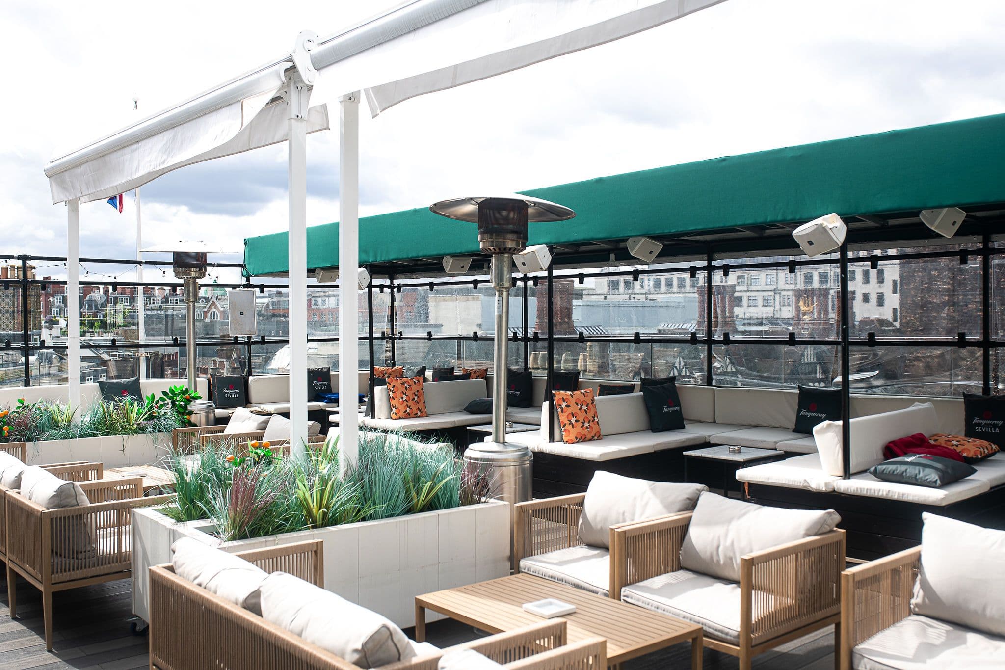 Soho sky Terrace [previously Toy Roof] at Courthouse Hotel