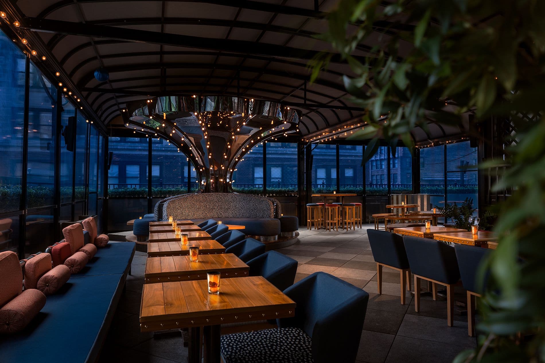 Magic Hour Rooftop Bar & Lounge