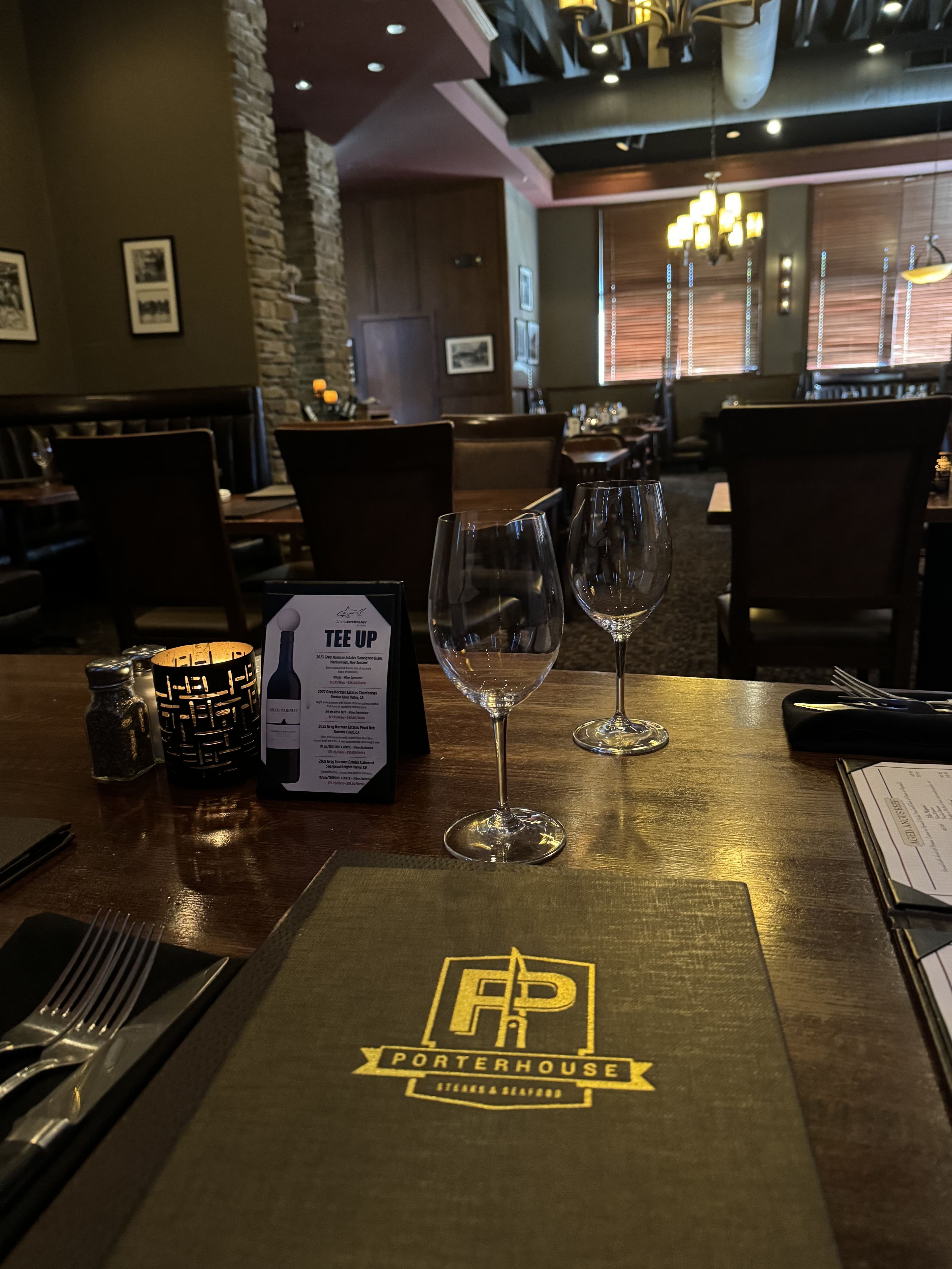 Porterhouse Steak and Seafood - Lakeville