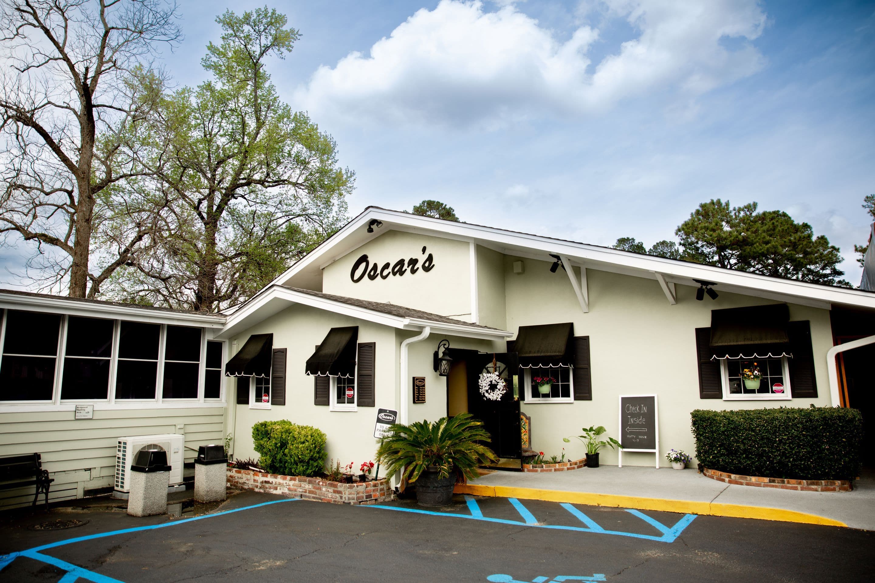 Oscar's of Summerville