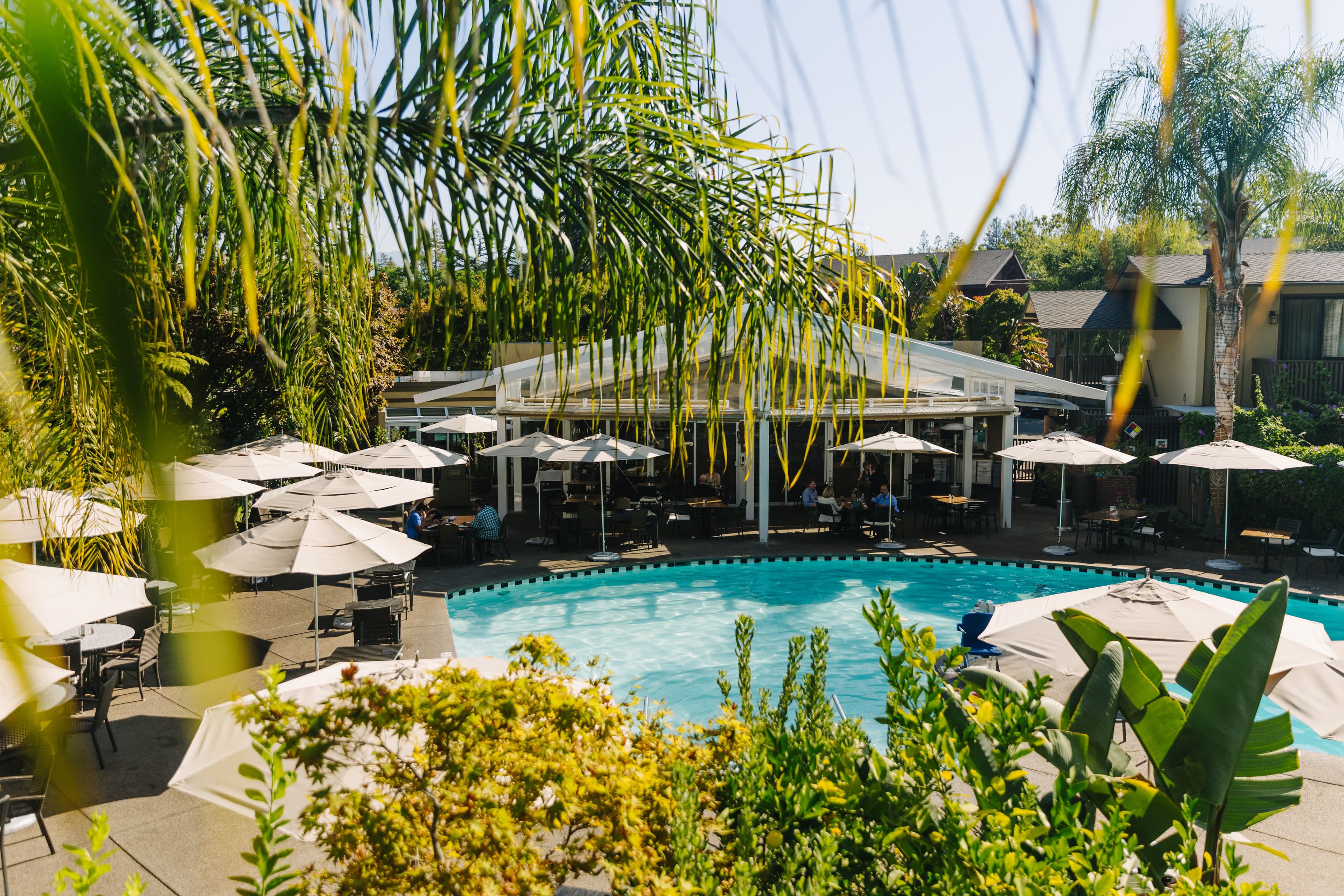 Dinah's Poolside Restaurant
