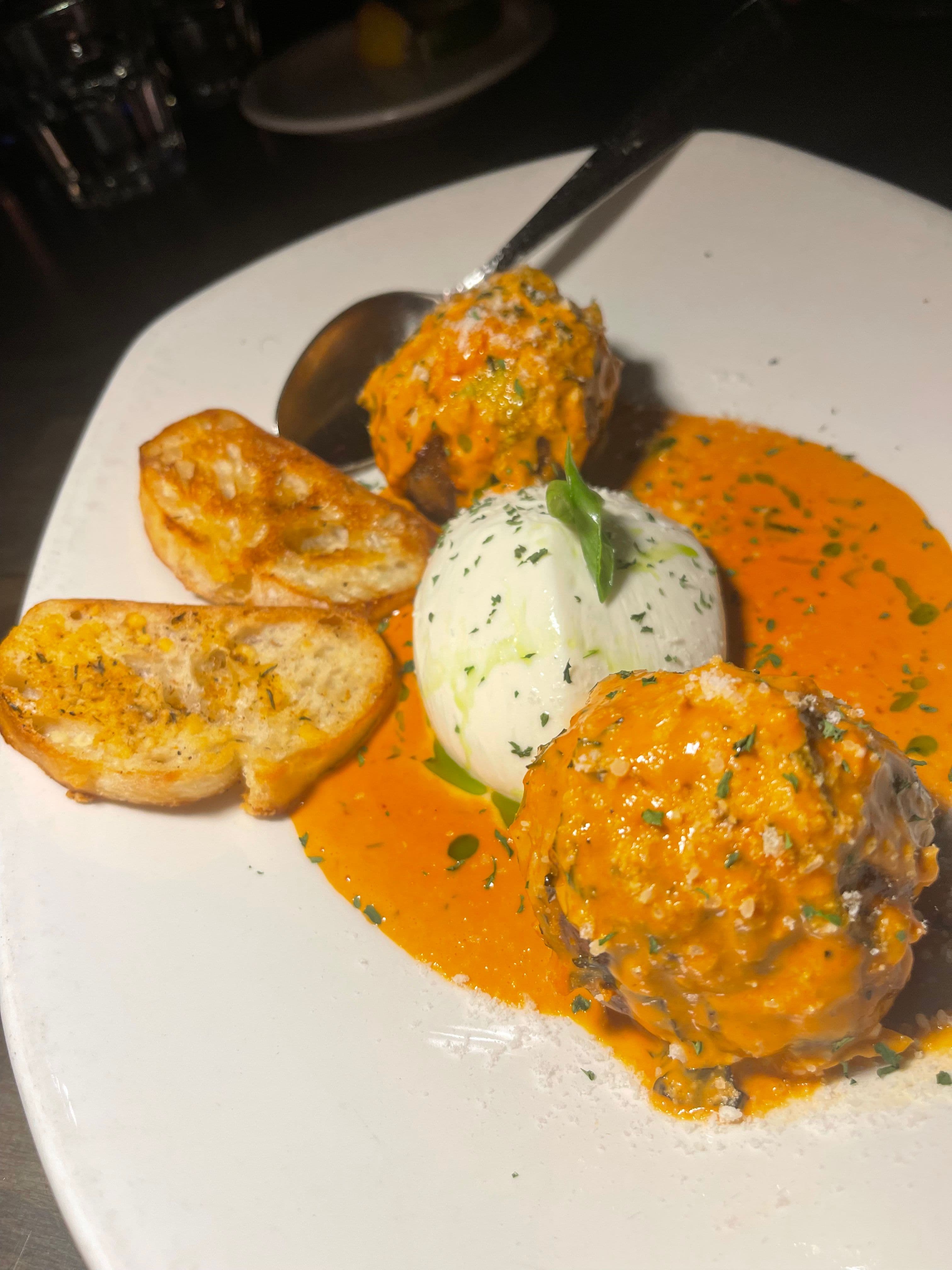 Beau & Mo's Italian Steakhouse