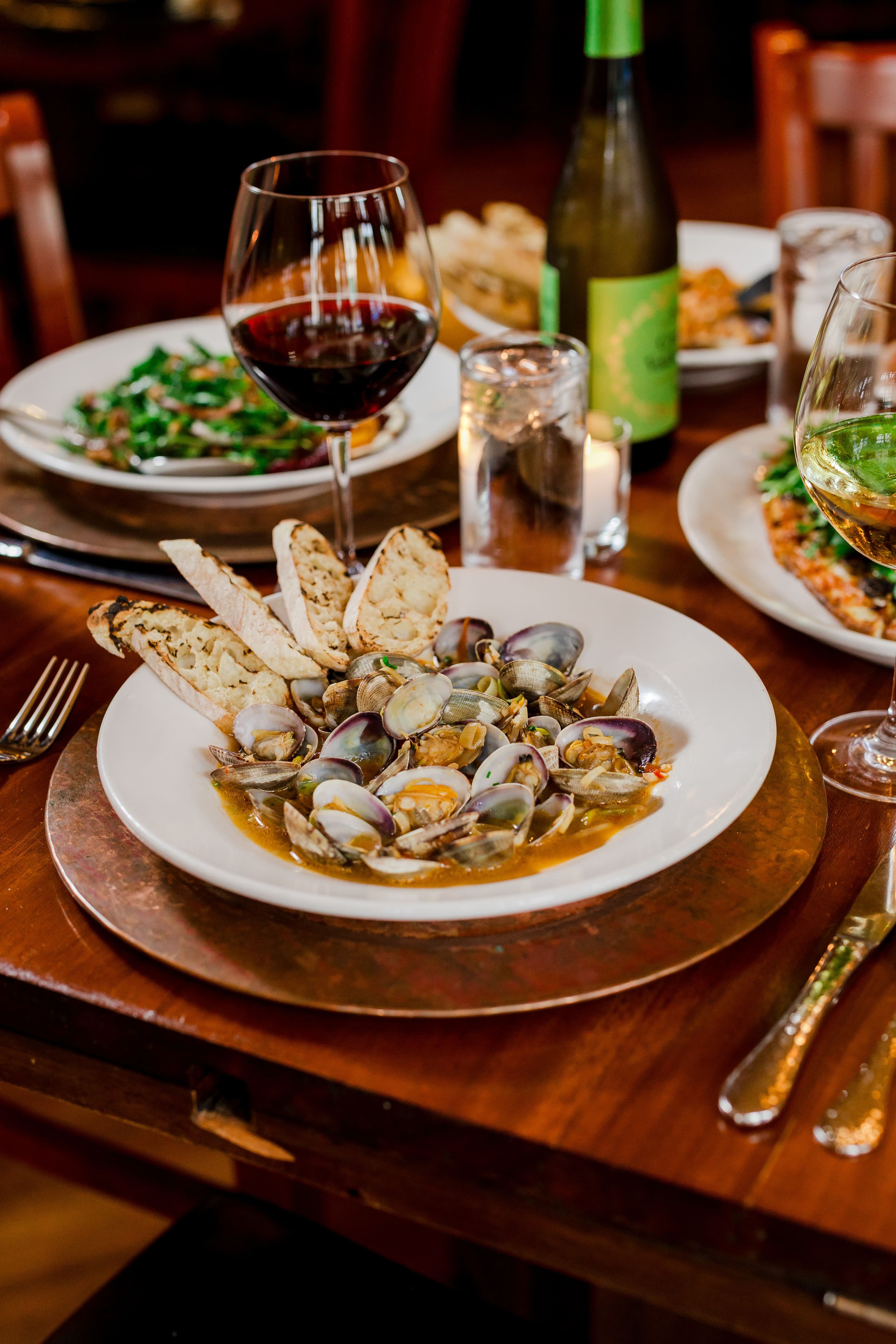 La Rambla Restaurant & Bar