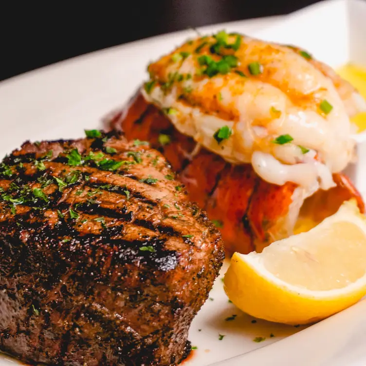 Little Joe's Steakhouse - Nimitz