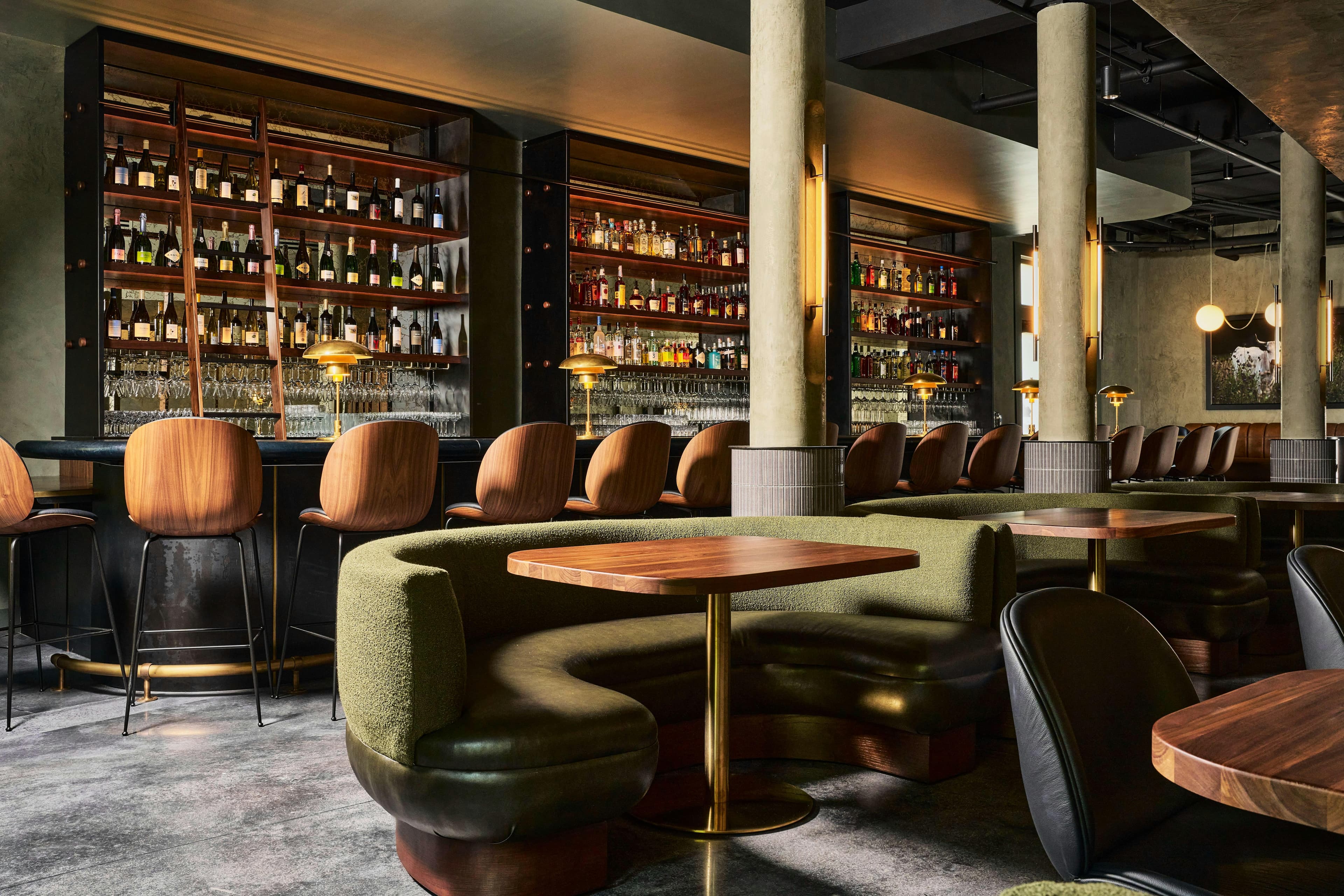 Austin's Cocktailery & Kitchen