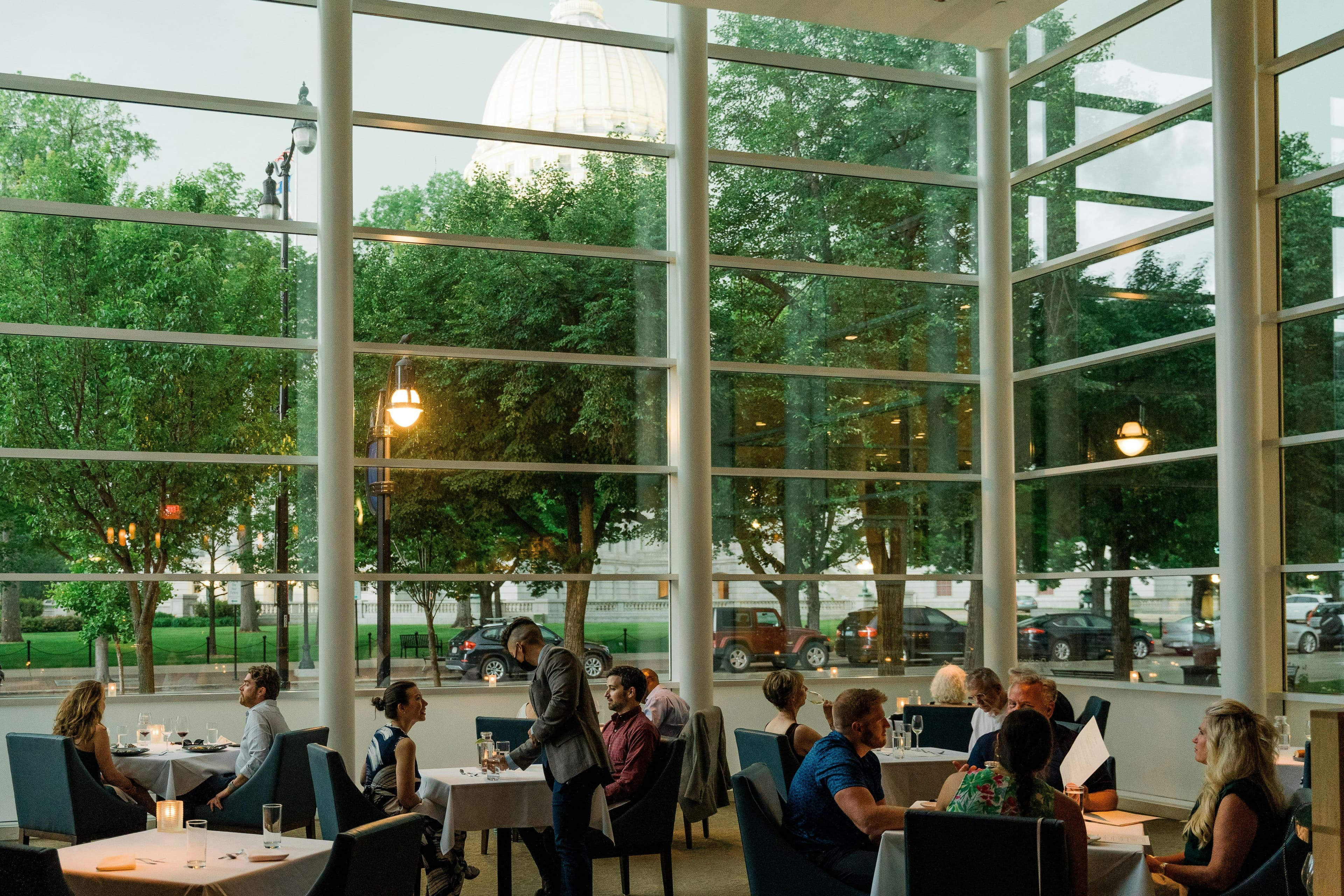 L'Etoile Restaurant