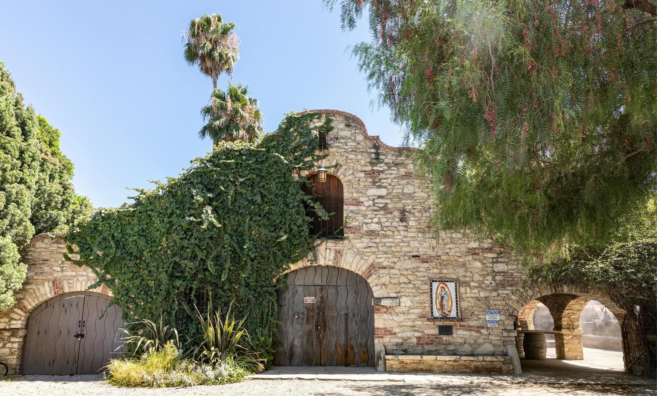 Malibu Wines & Beer Garden